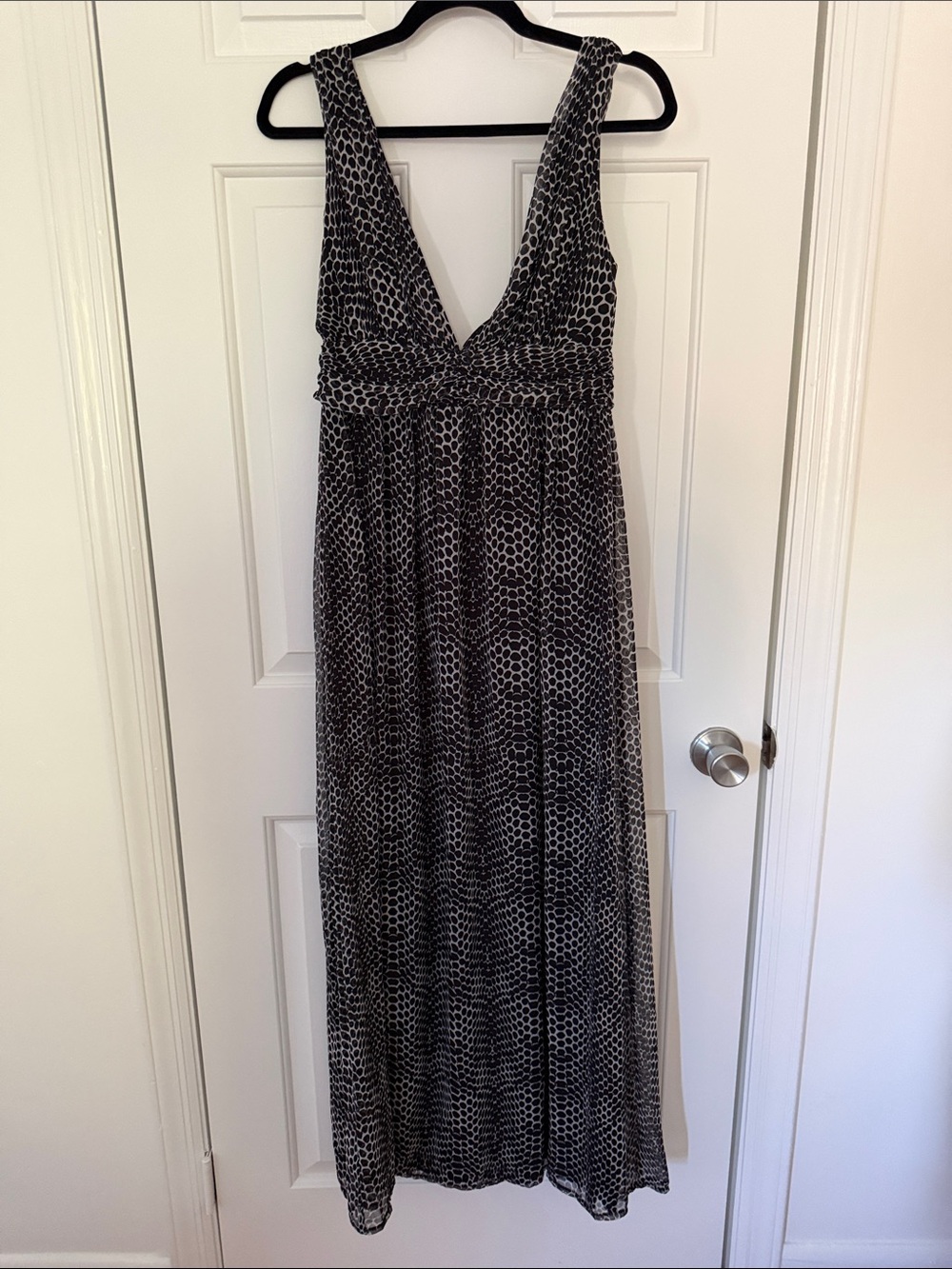 Ya Los Angeles Black & White V-Neck Printed Maxi Dress